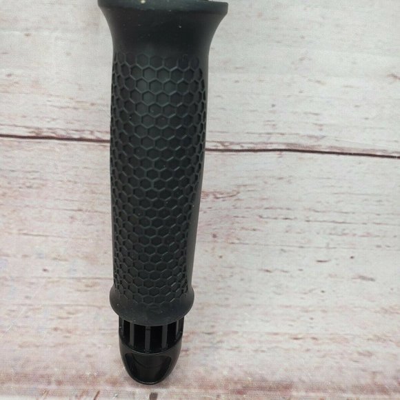 Subzero Polar Vortex Ice Scraper with 11" Non-Slip Grip Handle Winter Tools - Picture 4 of 9